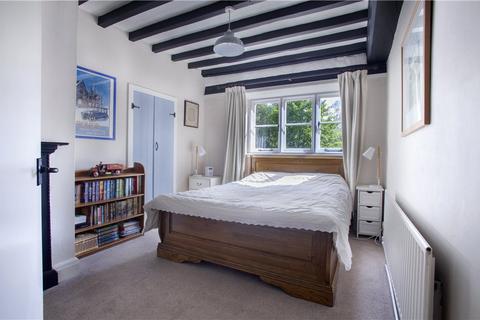 2, South View Flats Blockley Court, Blockley, Moreton-in-marsh, GL56 9BP