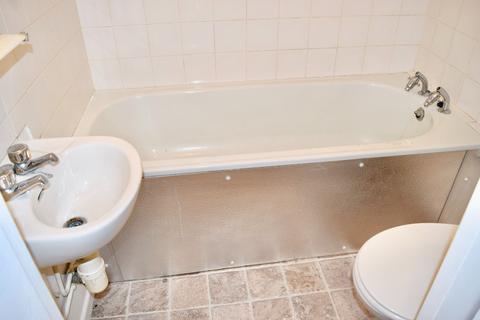 Flat 5, Rodney Court Anson Drive, Southampton, SO19 8RU
