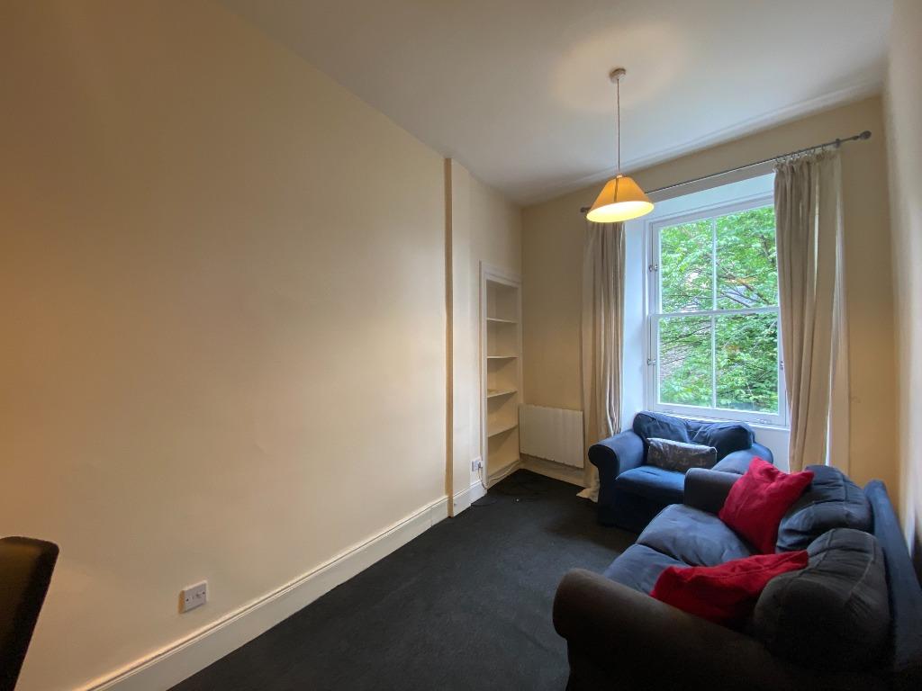 Apartment in Edinburgh - View 4
