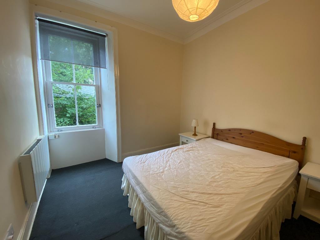 Apartment in Edinburgh - More