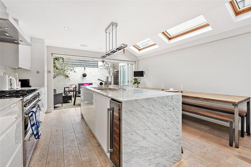 Candahar Road, London, SW11 4 bed terraced house £1,200,000