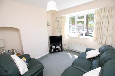 175 Pembury Avenue, Worcester Park, KT4 8BY
