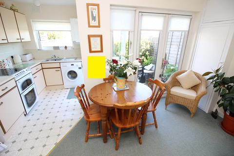 175 Pembury Avenue, Worcester Park, KT4 8BY