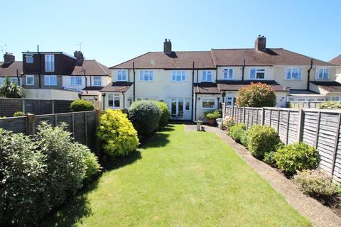 175 Pembury Avenue, Worcester Park, KT4 8BY