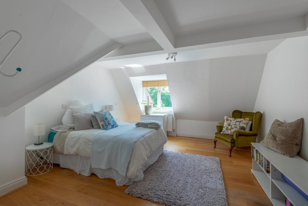 2 Double Bedrooms