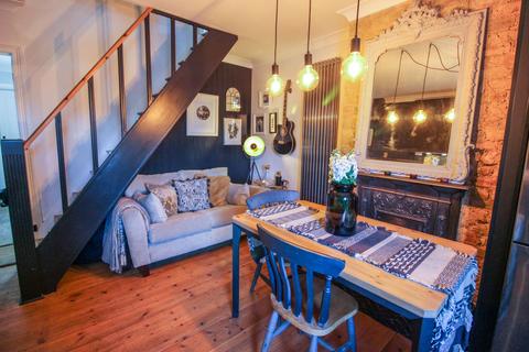 10 Grove Road, Upper Halling, Rochester, ME2 1HZ