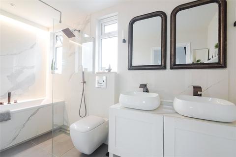 47 Chiltern Drive, Surbiton, KT5 8LP