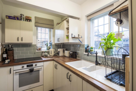 2 bedroom cottage to rent, 1 Compton Manor, Compton, RG20