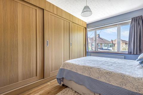 140 Marsh Lane, Stanmore, HA7 4HP