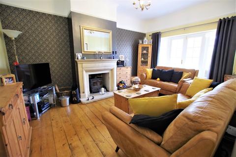 Yew Tree Cottage Hawthornden Manor, Uttoxeter, ST14 7PH