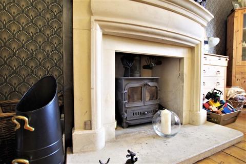 Yew Tree Cottage Hawthornden Manor, Uttoxeter, ST14 7PH