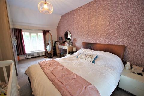 Yew Tree Cottage Hawthornden Manor, Uttoxeter, ST14 7PH