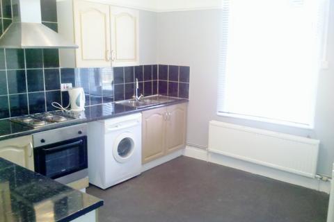 4 bedroom flat to rent, Wilbraham Road, Chorlton