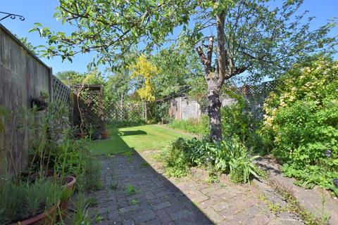 6 Capel Road, Colchester, CO3 3TU