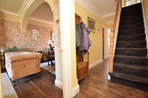 6 Capel Road, Colchester, CO3 3TU
