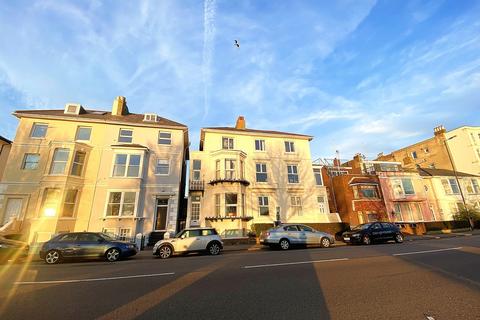 2 bedroom apartment to rent - Clarence Parade, Southsea