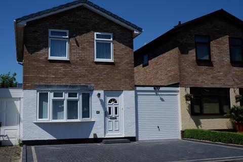 46 Briar, Tamworth, B77 4DY