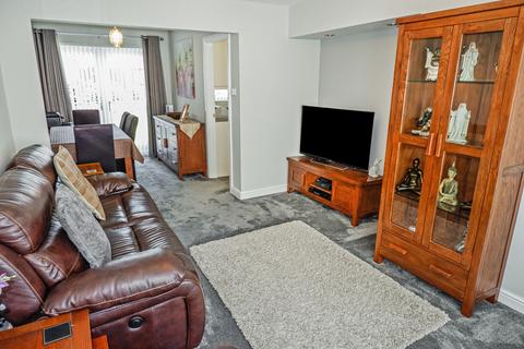 46 Briar, Tamworth, B77 4DY