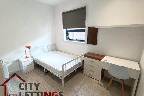 3 bedroom apartment to rent, UNIQ: Arboretum