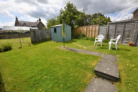 16 Knockard Place, Pitlochry, PH16 5JF