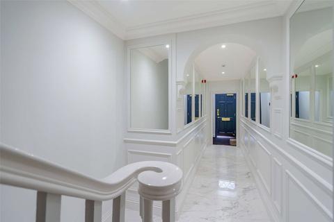 2 bedroom apartment for sale - South Molton Street, Mayfair, London, W1K