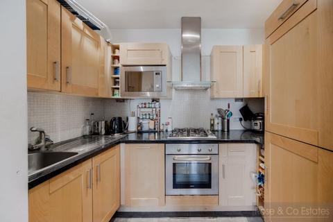 3 bedroom flat for sale, West End Lane, West Hampstead