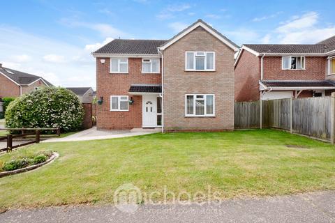 12 Philips Close, Rayne, Braintree, CM77 6DB