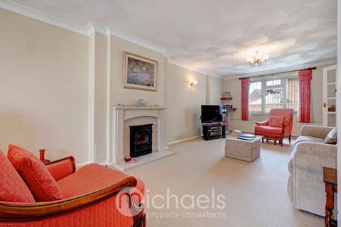 12 Philips Close, Rayne, Braintree, CM77 6DB