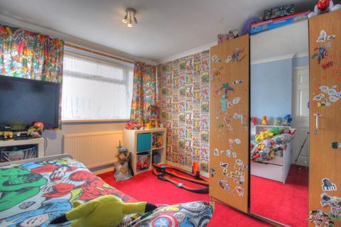17 Hedley Croft, Castle Vale, Birmingham, B35 6PB