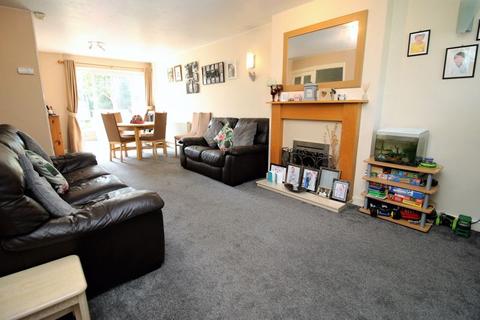 27 Heathgate, Yatton, Bristol, BS49 4DY