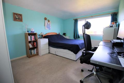 27 Heathgate, Yatton, Bristol, BS49 4DY