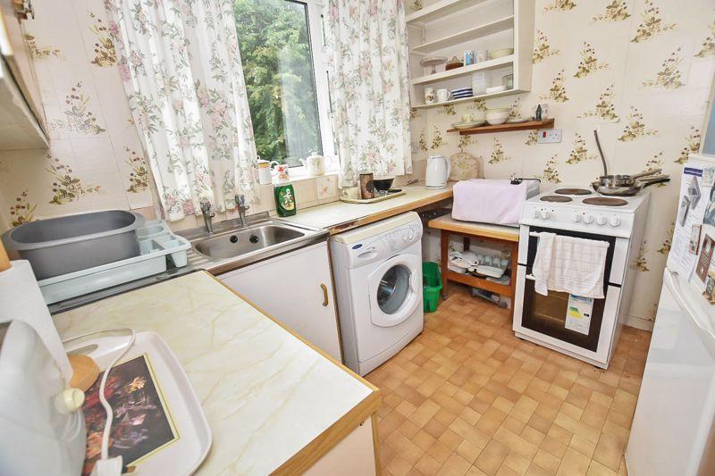 Carron Grove, Breightmet, Bolton 3 bed semidetached house £145,000