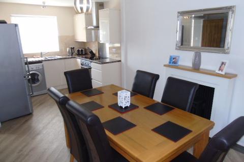 5 Chestnut Close, Kingsbury, Tamworth, B78 2JA