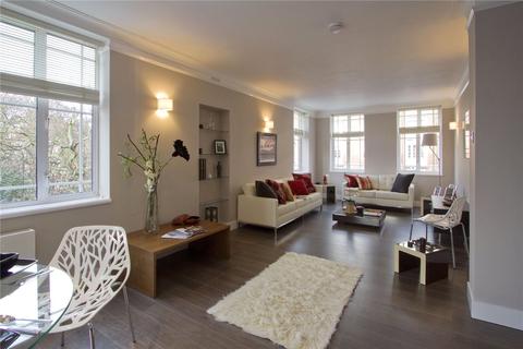 11, Leonard Court Edwardes Square, London, W8 6NL