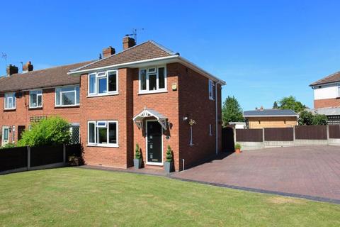 38 Bowling Green Lane, Albrighton, Wolverhampton, WV7 3HL