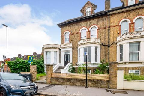 Flat 6, 1 Upper Grove, London, SE25 6JX