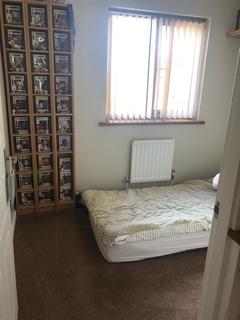 32 Bluebell Crescent, Wednesfield, Wolverhampton, WV11 3XB