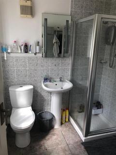 32 Bluebell Crescent, Wednesfield, Wolverhampton, WV11 3XB