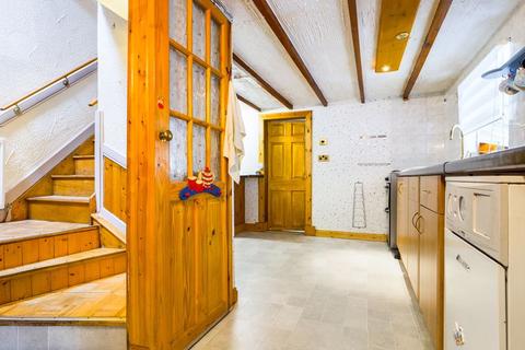 10 Elvanfoot Road, Leadhills, Biggar, ML12 6YF