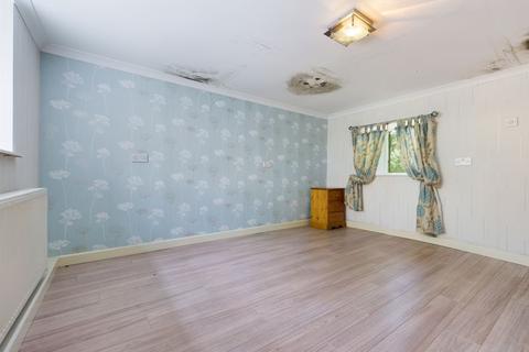 10 Elvanfoot Road, Leadhills, Biggar, ML12 6YF