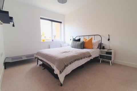 1, Litho House Caxton Close, Edenbridge, TN8 6FT