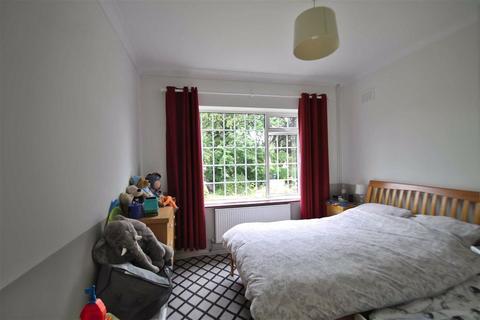 48 Longfield Avenue, Longfield, DA3 7LA