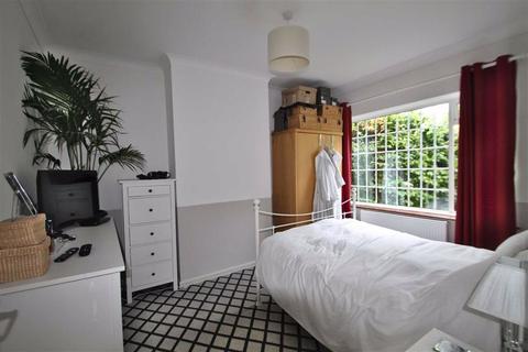 48 Longfield Avenue, Longfield, DA3 7LA
