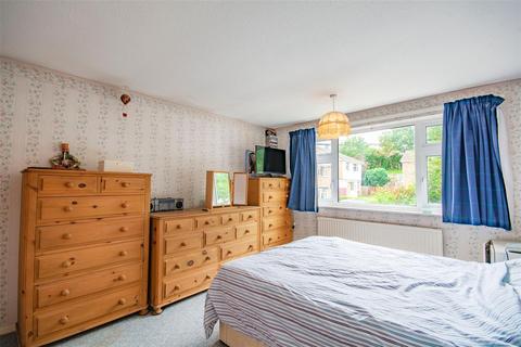161 Appledore Avenue, Nottingham, NG8 2RW