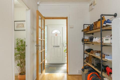 33 Bonnington Walk, Bristol, BS7 9XG