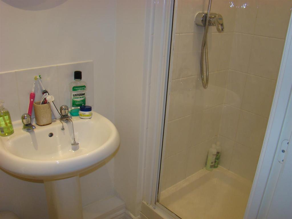 EN Suite Shower Room