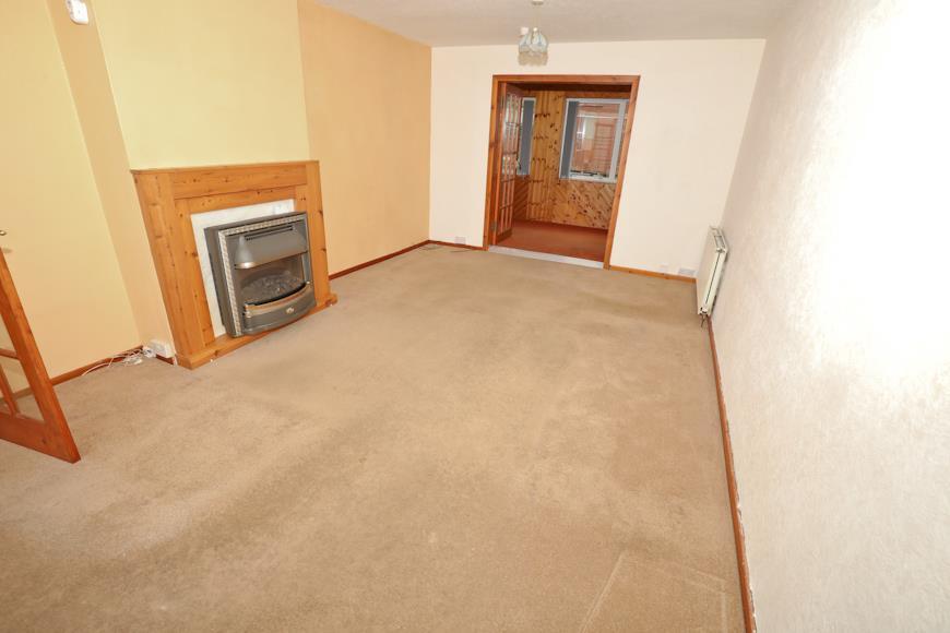 Well Road, Glenrothes 3 bed terraced house £89,995