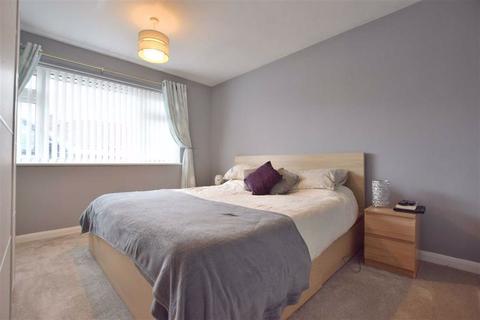 36 Charlecote Avenue, Tuffley, Gloucester, GL4 0TH