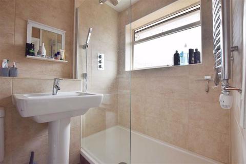 36 Charlecote Avenue, Tuffley, Gloucester, GL4 0TH