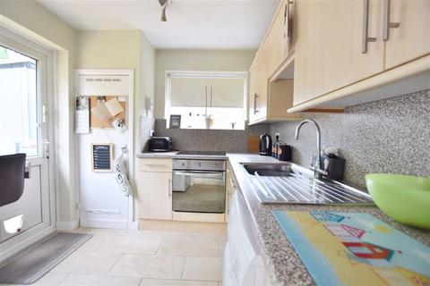 36 Charlecote Avenue, Tuffley, Gloucester, GL4 0TH